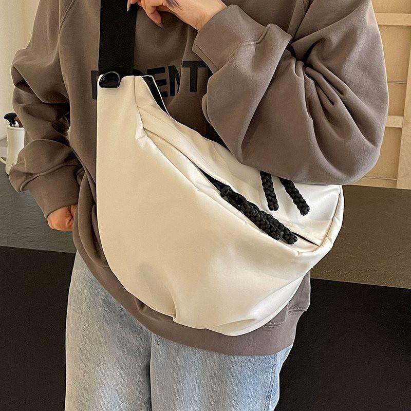 Chic And Spacious Dumpling Shaped Shoulder Bag For Women Trendy Oxford Cloth Design