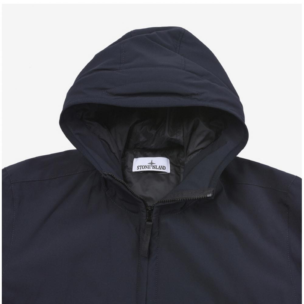 Stone Island 40527 V0020  771540527  Softshellová bunda s výplní Primaloft a nášivkou s logem Waffen pro muže