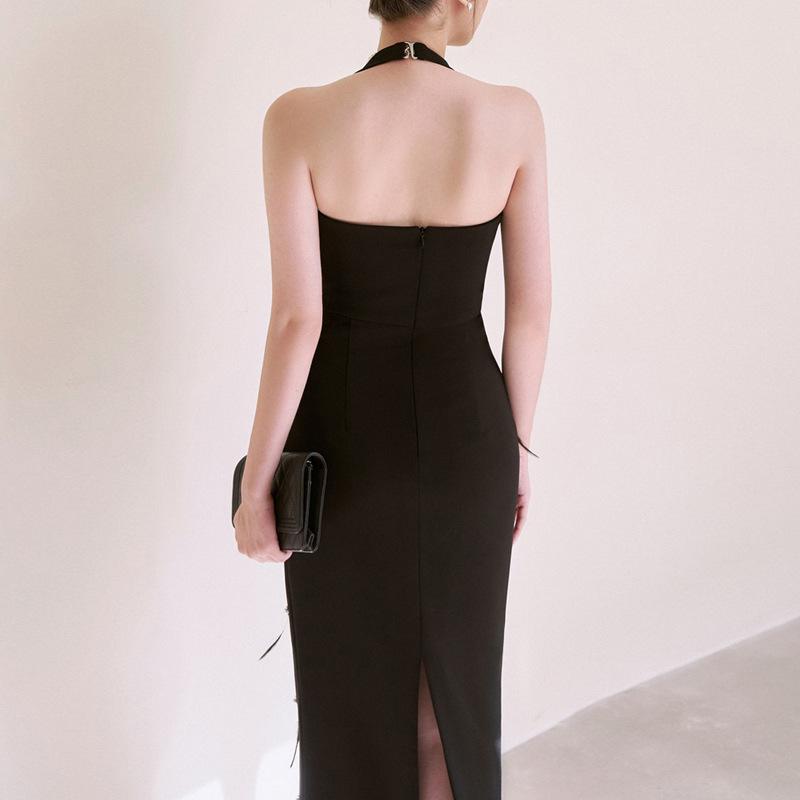 2024 Autumn Sexy Halter Backless Feather-Spliced Beaded Mid-Length Dress