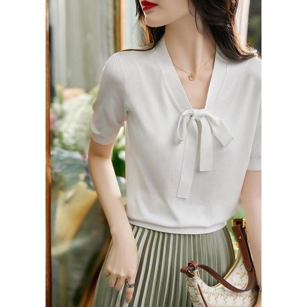 Ice Silk Short Sleeved T-shirt for Women in Summer V-neck Loose Short Sleeved Knitted T-shirt for Women