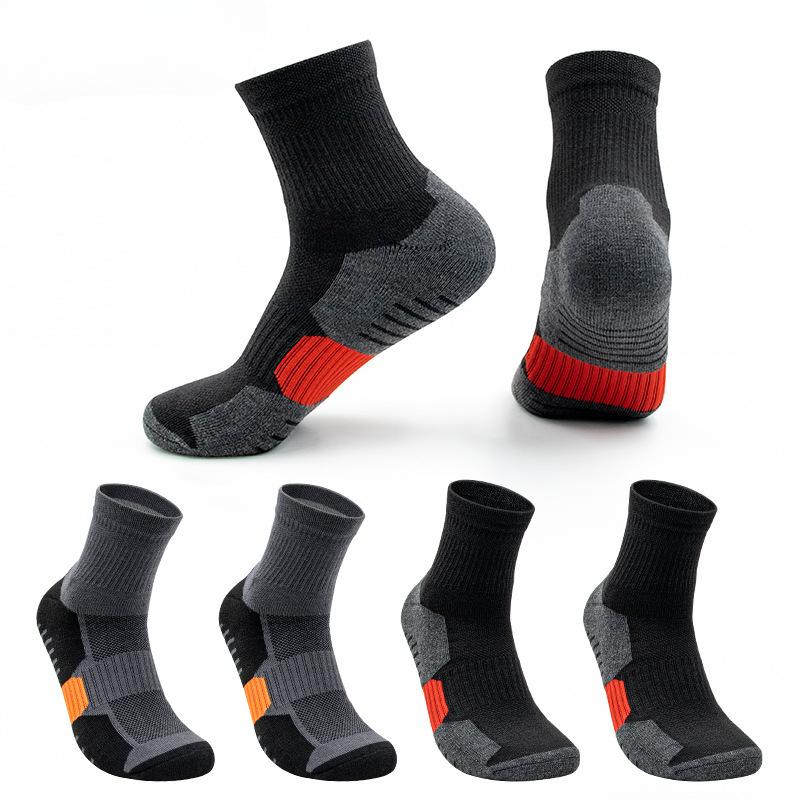 Ribbed Mid-calf Basketball Socks for Men's Practical Training, Thickened, Quick-drying and Breathable Sports Socks