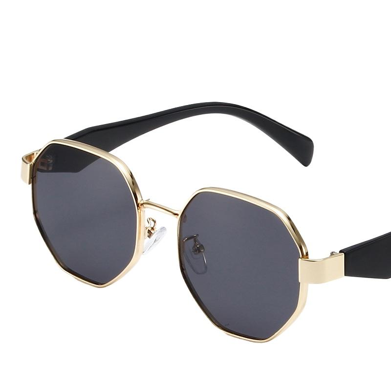 New Women Sunglasses Fashionable Square Sun Glasses Luxury Oversized Trendy Retro Eyewear Men Classic Sun Eyeglass Uv400 Glasses