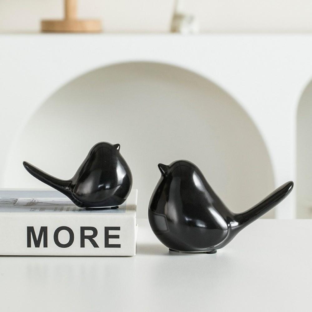 Nordic Style Bird Sculpture Modern Bookshelf Bird Ceramic Figurines Black White Art Deco Animal Statue Ornaments Table Display