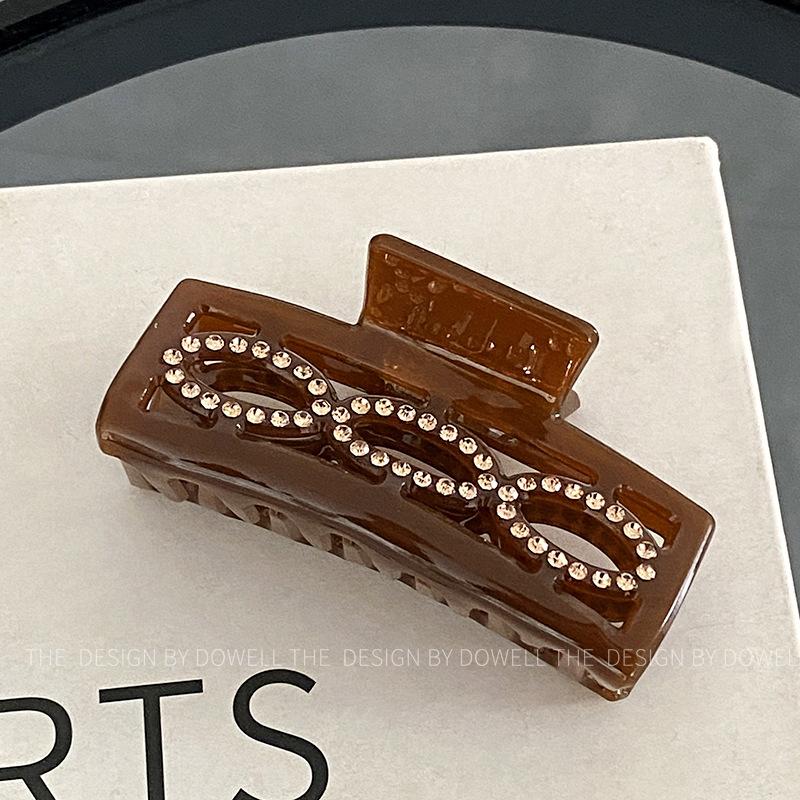 

Trendy Korean Design Resin Hair Claw Clip Featuring Geometric Shapes And Colors Vibrant Brown7.3cm