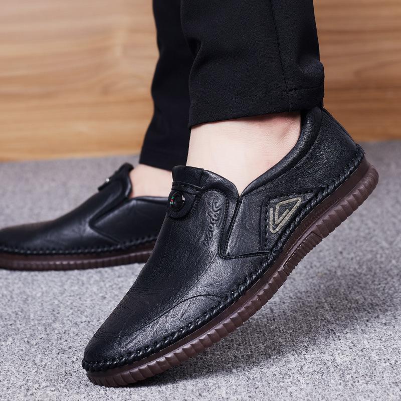 2025 new men's casual shoes soft leather beef tendon sole Doudou shoes genuine leather breathable leather shoes men's