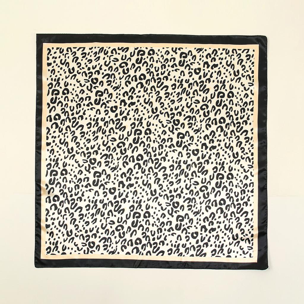 Leopard Print Silk Scarf Wrap For Designer Luxury  Kerchief Neck HeadHair Scarves Bandana Handkerchief Headscarf 90X90Cm