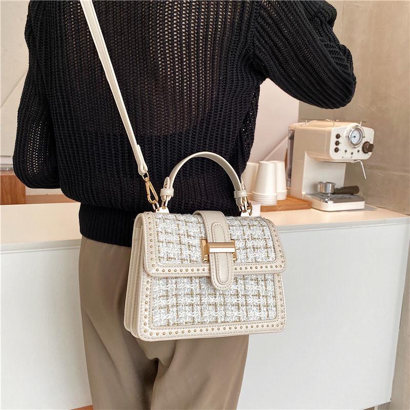 Niche Light Luxusní Malá taška do podpaží v malém voňavém stylu Senior Sense of Mini Crossbody Taška Jednoduchá Všestranná Ležérní Odstavec Tašky přes rameno
