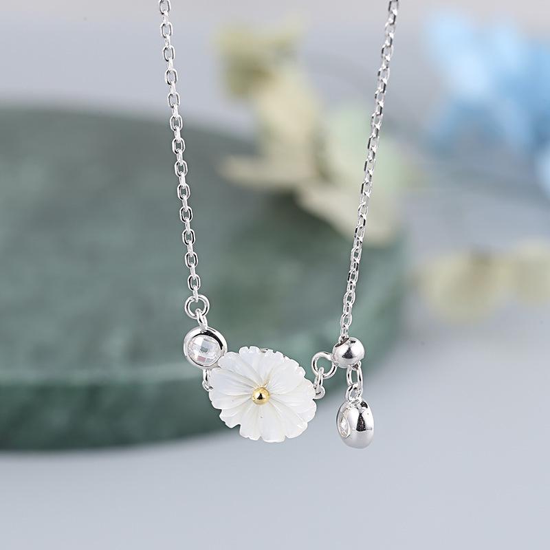 S925 Pure Silver Shell Daisy Necklace, Collarbone Chain, Women's Light Luxury, Niche Design, Ins Cool Style