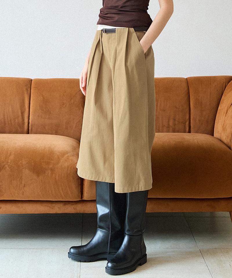 LEFTSEOUL Cotton Pintuck Bermuda Pants [Beige]