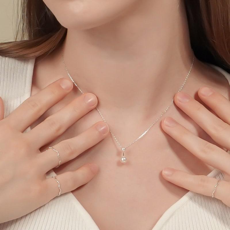 JEWNEL Silver925 Double Pearl Curve Pendant Chain Necklace (2 Colors)