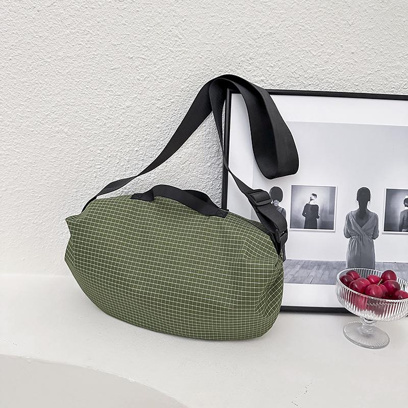 

2025 A/W Thickened Dyneema Plaid Commuter Crossbody Bag - Multi-Purpose & Portable for Short Trips зелений