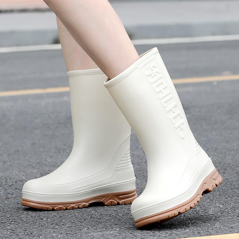 New fashion women's rain shoes classic medium tube women's water shoes non-slip sole women's rubber shoes wading rain boots cover feet water boots