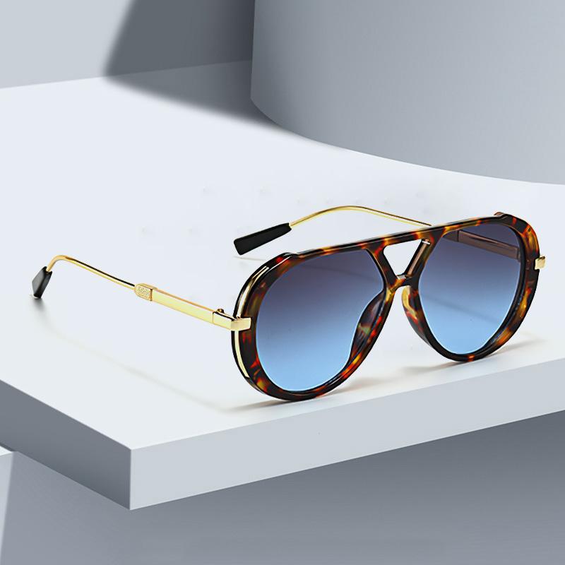 Fashion Women Sunglasses Brown Gradient Lenses Stylish Decorative Glasses for Women New Trendy Accessories
