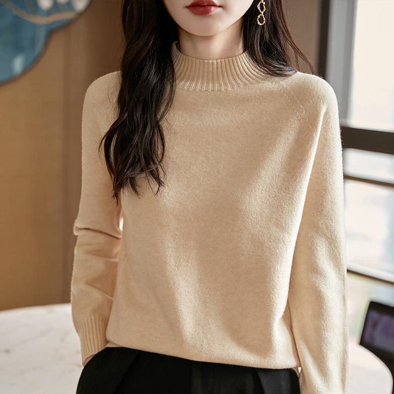 Women's Autumn/Winter Half-High Neck Thick Knit Pullover - Versatile, Loose, Slimming Solid Color Base Layer