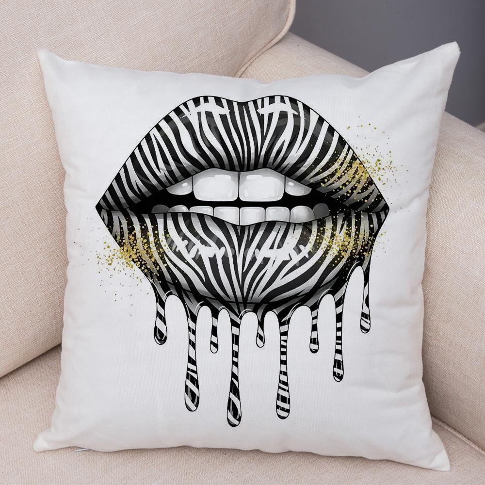 Bold Lip Art Pillowcase Double Print Leopard Pattern Cushion Cover Soft Plush Vibrant Design Pillow Case for Sofa Home Car