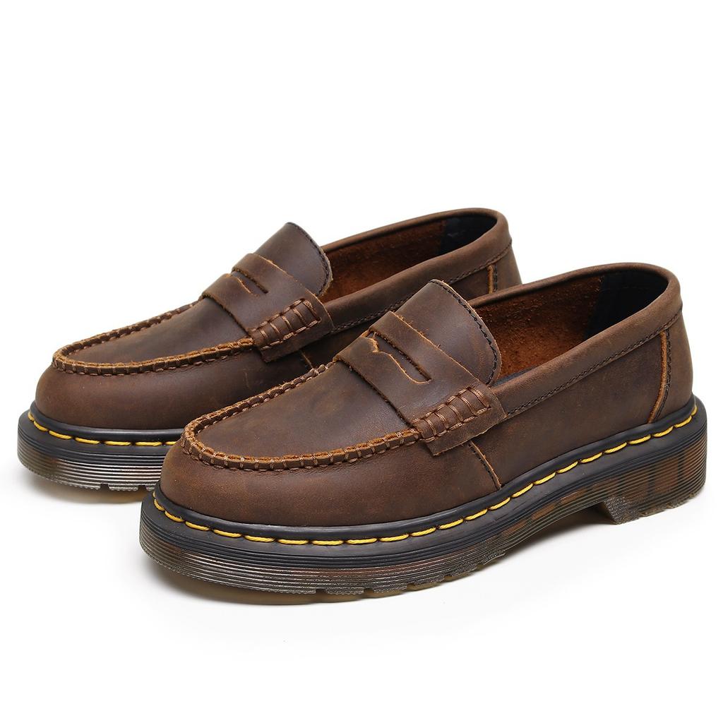 Neue Mokassins aus der ersten Lederschicht, modische Damen-Lederschuhe mit niedrigem Schaft, kleine Lederschuhe in Crazy Horse Braun, modische Studenten-Freizeitschuhe