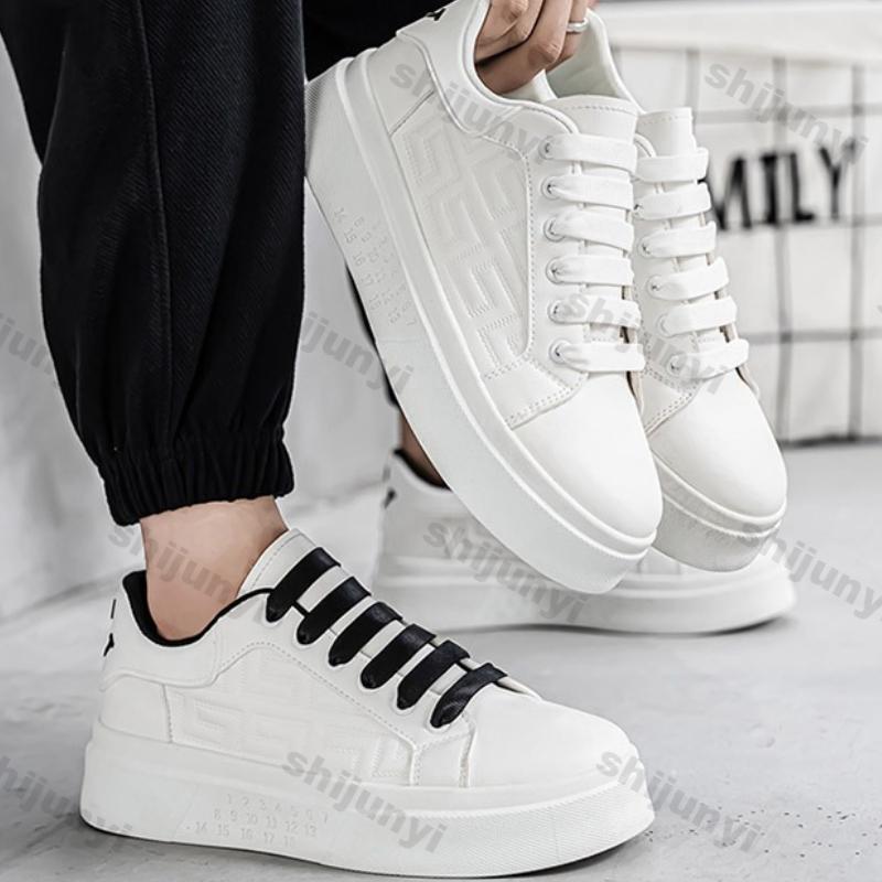 Fashion Men's White Sports Shoes 2025 Spring Outdoor Non Slip Platform Sneakers Comfortable Height Increase Fashion Lace Up Casual Flats