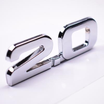 YAQUICKA Metal Silver 3D 2.0 2.0T Autocolant cu emblema portbagajului mașinii din spate