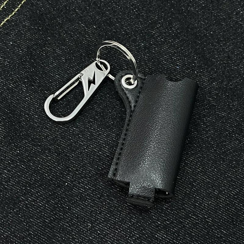 Simple Leather Case Protective Cover for Lighter Keychain Accessory Unisex Metal Lighter with Keychain Simple Design