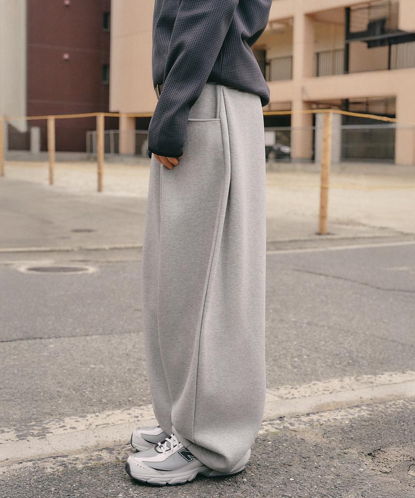 Zero Side Deep Tuck Loop Curved Sweatpants [Melange Grey]