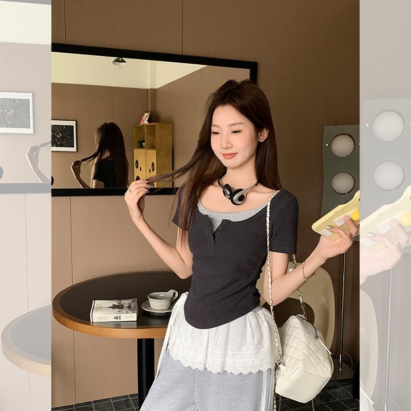 Blue fake two-piece short-sleeved T-shirt women's summer sweet and spicy new waist thin pleated square collar design top