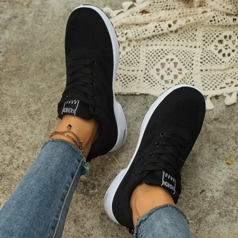 Fashion Women's Running Shoes Breathable Casual Shoes Outdoor Lightweight White Tennis Sneakers Casual Walking Couple Shoes