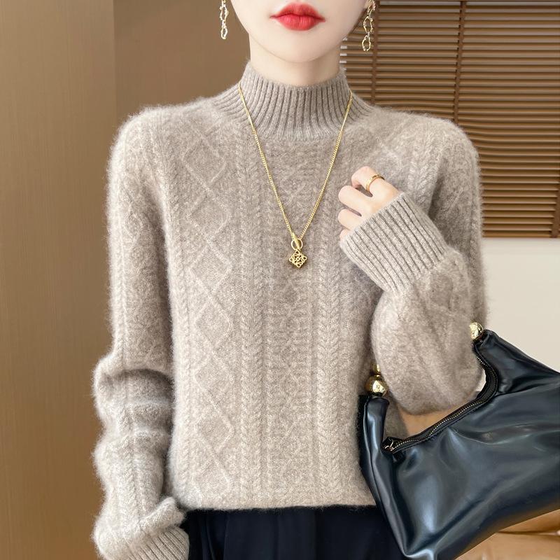 Women's Fashion Pure Wool Cable Knit Turtleneck Sweater for Fall/Winter