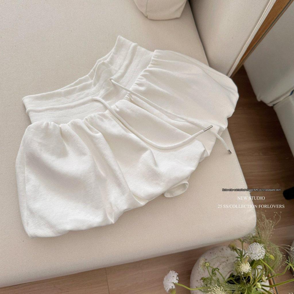 2025 Women's White Floral Elastic Mid-Waist A-line Skort - Casual Summer Half Skirt