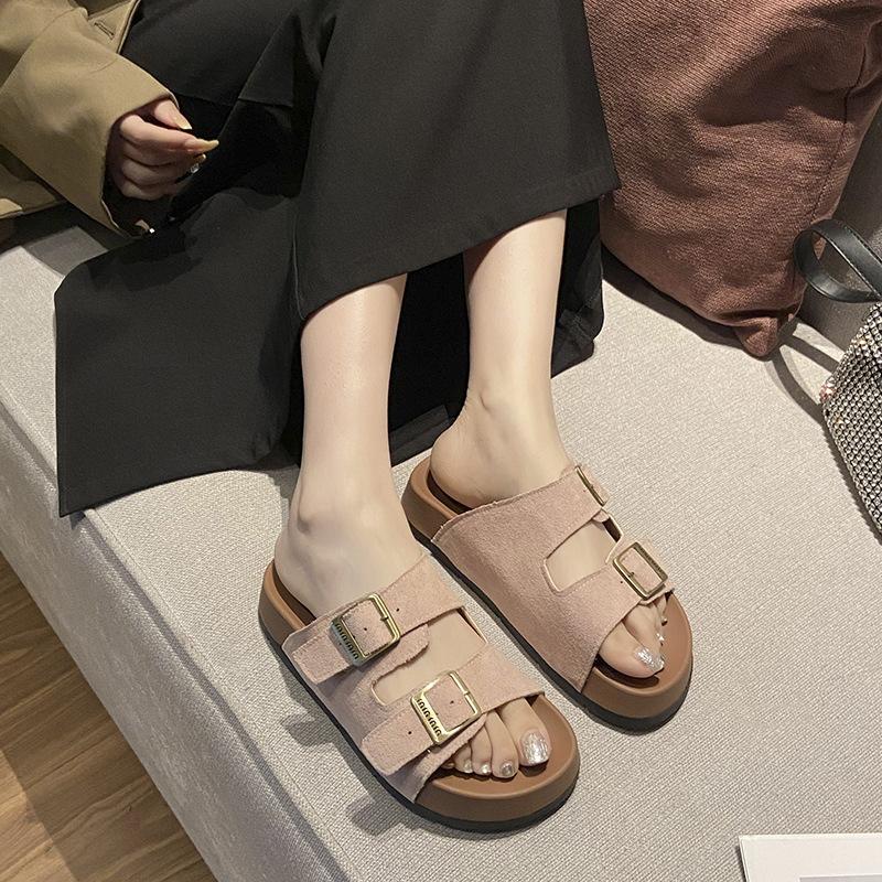 Slippers women's summer outer wear 2025 new thick-soled casual non-slip soft-soled beach one-word sandals retro vacation shoes