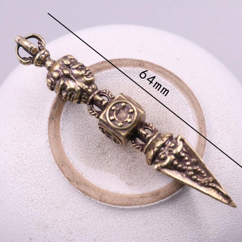 Messing Vajra Stößel Schlüsselanhänger: Goldener tantrischer Anhänger & kleines Ornament