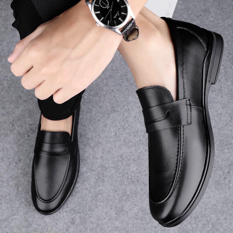 

Men s shoes 2025 summer new comfortable men s retro style black one-pedal lazy height increase casual classic leather shoes 37