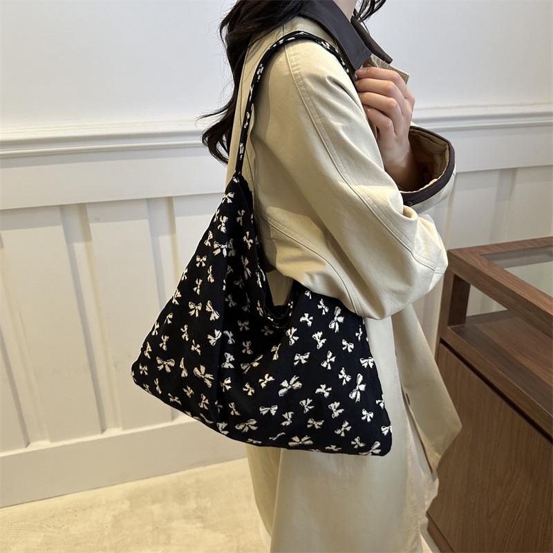 Stylish Vintage Canvas Tote Bag For Students And Teens With Large Capacity Perfect For Daily Use