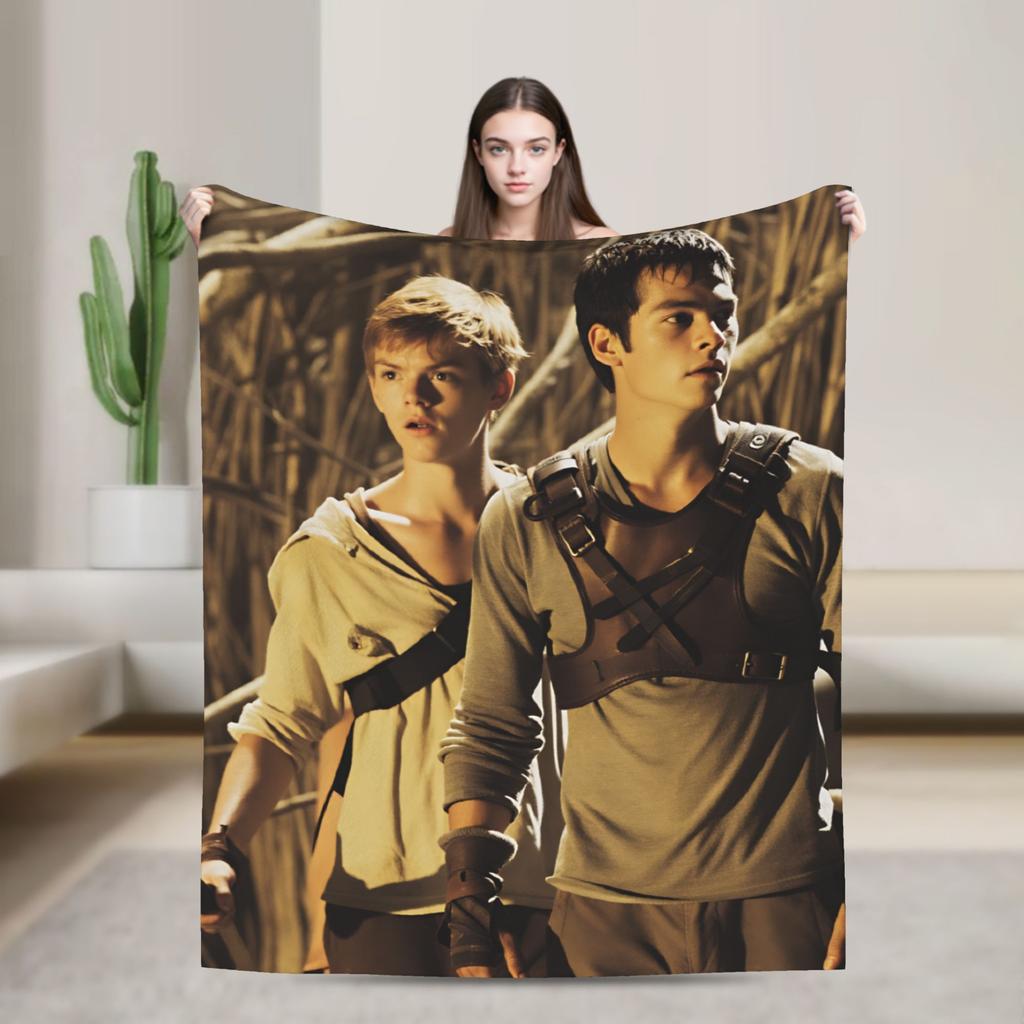 Newt X Thomas Flannel Blanket The Maze Runner  Movie Warm Soft Throw Blanket for Bedroom Picnic Fashion Bedspread Sofa Bed Cover