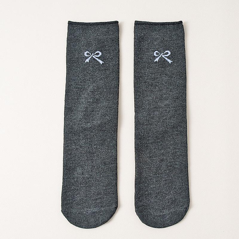 10 Pairs of Female Autumn Lovely Bow Month In The Tube Pile Socks