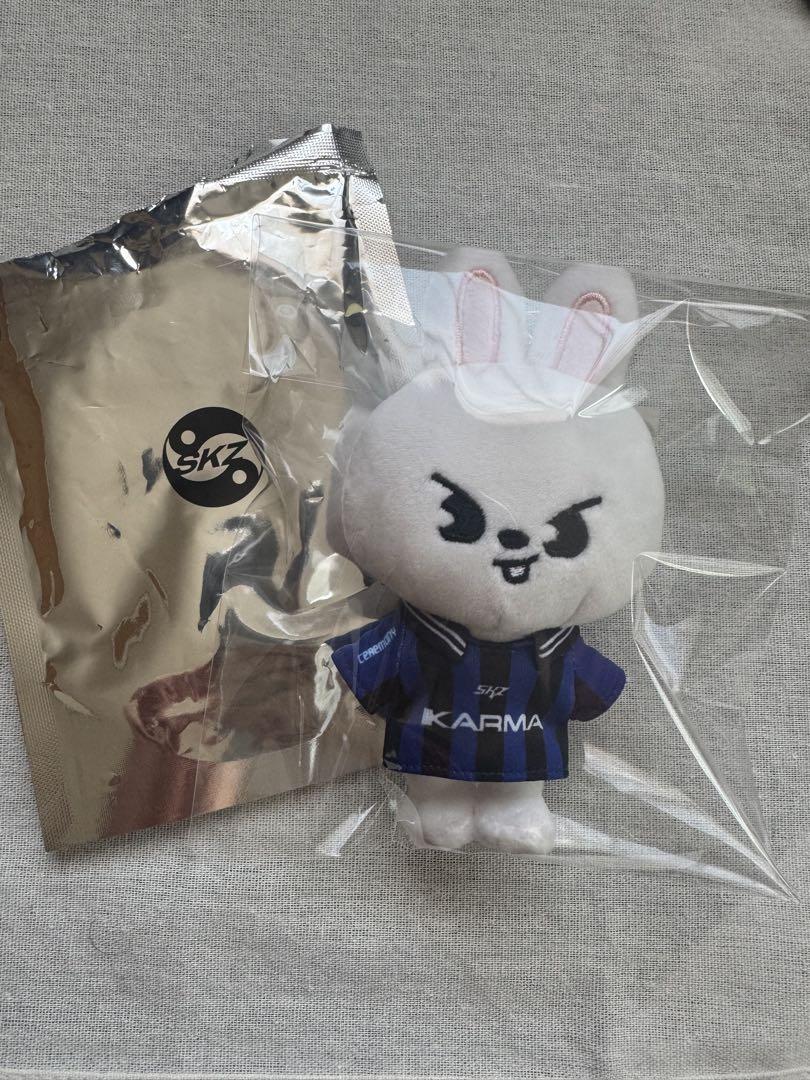 

[USED] StrayKids KARMA SKZ00 ver. Key Ring Levit