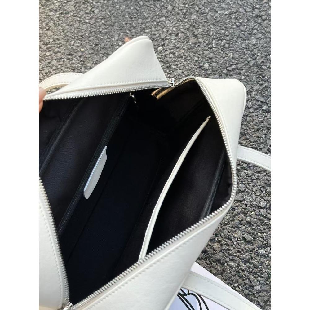 Retro makeup bag, genuine leather women's bag, large-capacity commuting hand-held armpit bag, single-shoulder crossbody bag