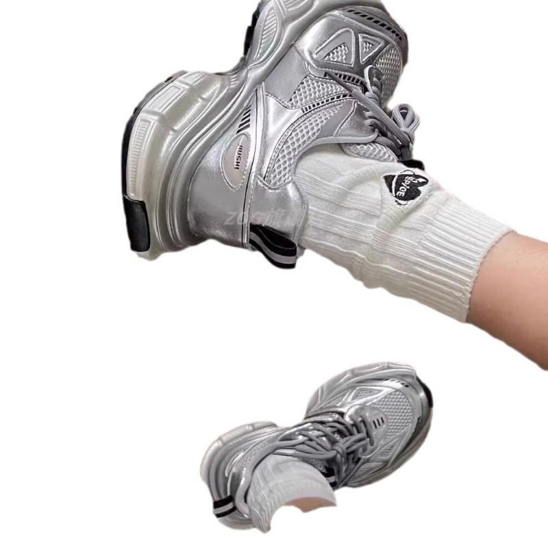 Niche Versatile Silver Dirt-resistant Thick-soled Dad Shoes Women's Autumn New Models Show Small and Light Casual Sports Shoes