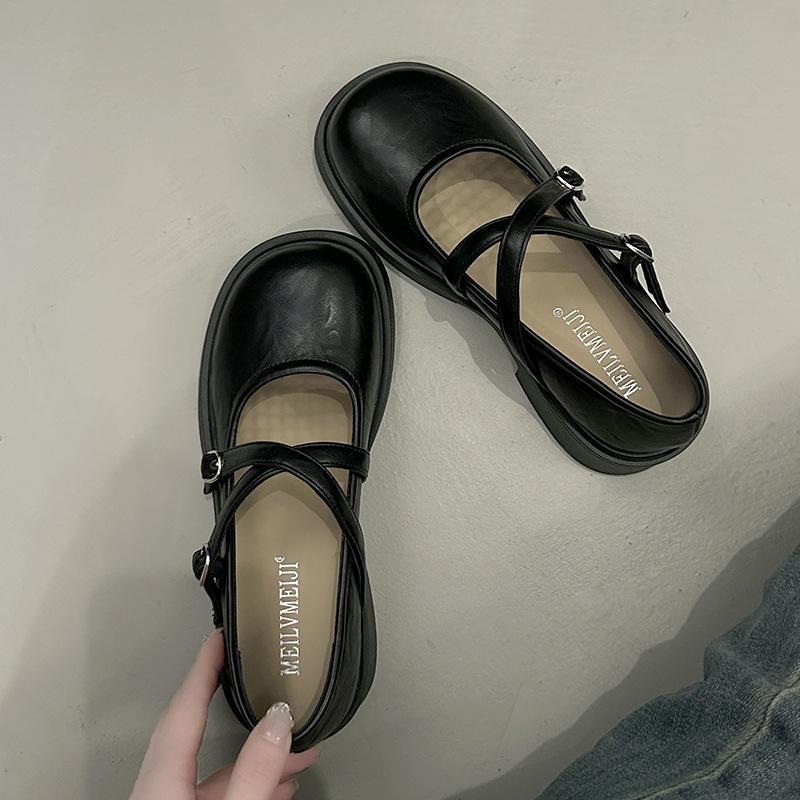 British style platform small leather shoes women's summer French flat-soled single shoes 2025 new models with skirts love Mary Jane shoes