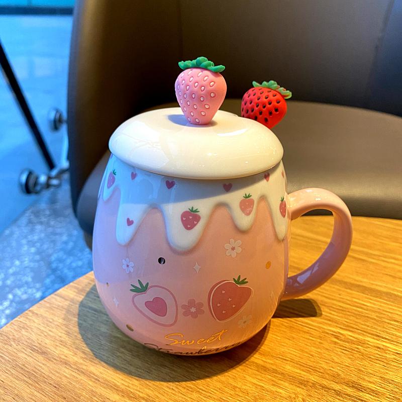 Cute Ceramic Cup Girl Heart with Lid and Spoon Mug Strawberry Large Capacity Creative Household Breakfast Coffee Cups