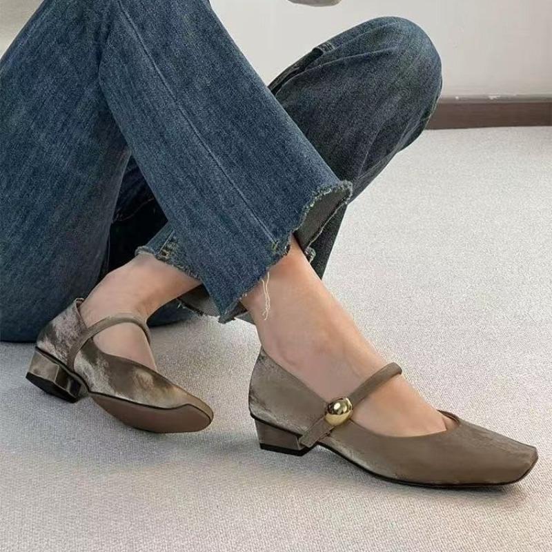 Fashion Brand New Style Women Flats Round Toe Shallow Slip On Ladies Casual Ballet Shoes Soft Leather Eelgant Dress Shoes Zapatos Mujer