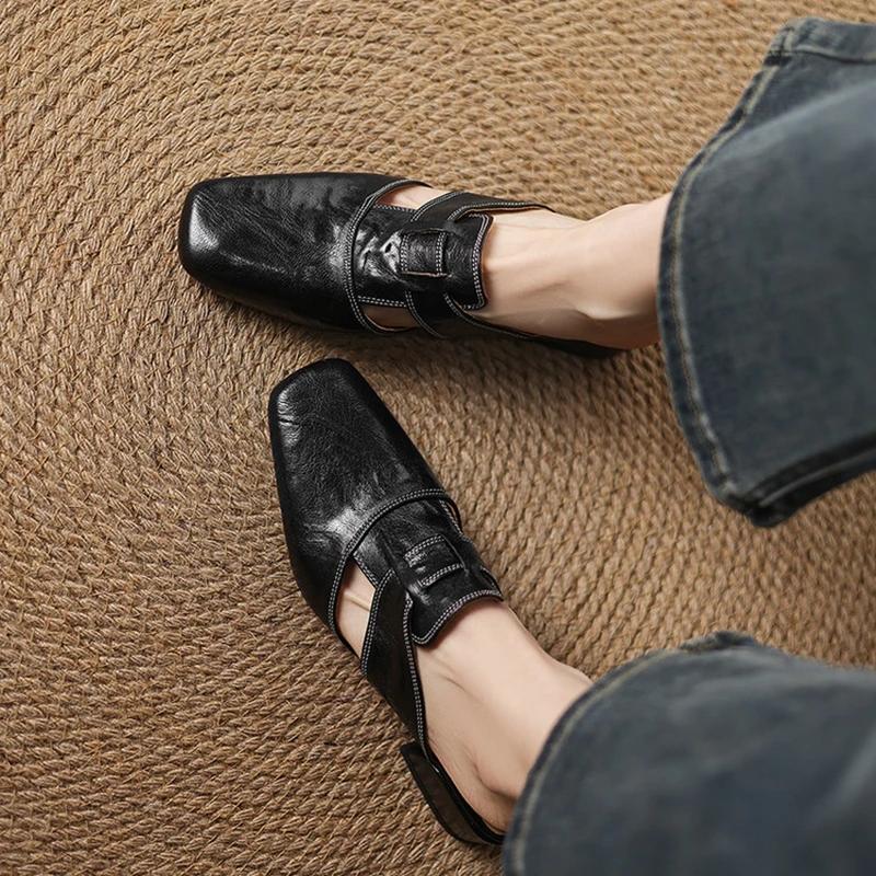 Mode 2025 Draußen Sommer Damen Pantoletten Echtes Leder Damen Schuhe Zehenbedeckt Klobiger Mittelhoher Absatz Hausschuhe Prägnante Moderne Hausschuhe Sandalen