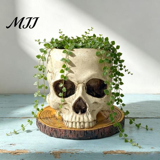 Halloween Tabletop Ornament Retro Skull Planter, Spooky Gothic Human Head Flower Pot, Unique Niche Decoration Skeleton Candy Bowl for Home Bar Office