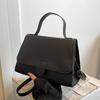 2025 Autumn New Fashionable Large-capacity Shoulder Messenger Bag High Value Simple Texture Small Square Bag