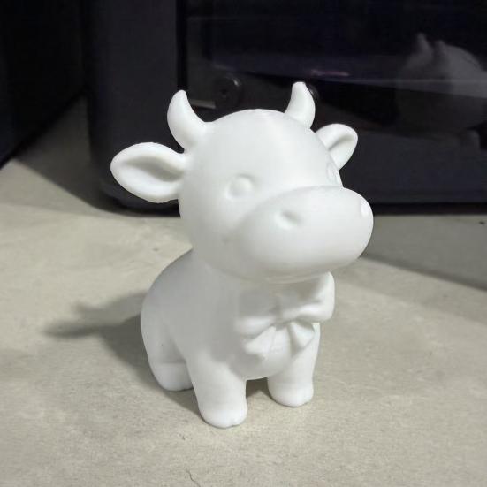 Yousheng 3D Printed Cow Figurine with Bow Tie, Cute Calf Statue, Minimalist Animal Model, Smiling Cow Ornament for Home Office Decor Gift