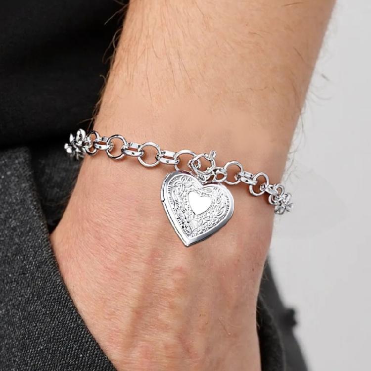 Charm Heart Shaped Frame Bracelet Photo Frame Pendant Bracelet Women Fashion and Wedding Jewelry for Various Occasion