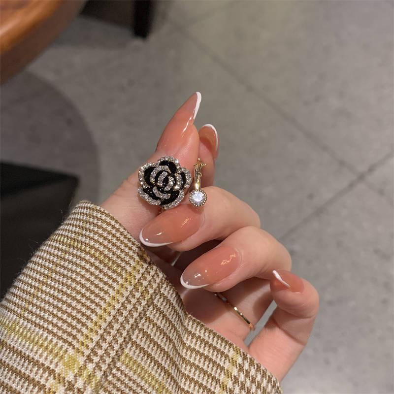 Black Camellia Adjustable French Style Trendy Index Finger Ring for Women