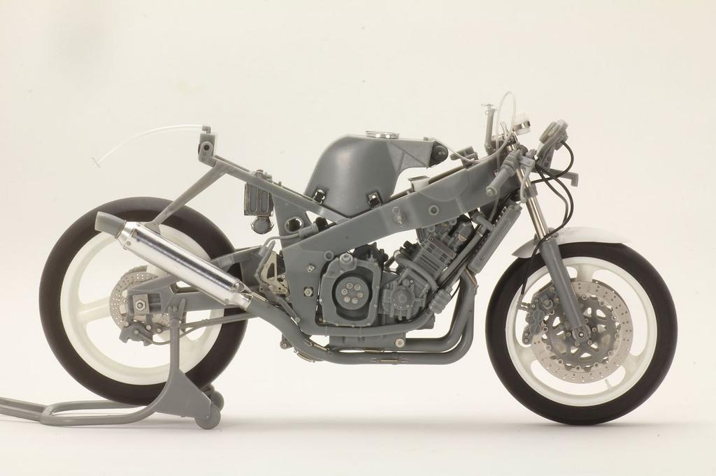 Top Studio Yamaha Detail Up Set Fujimi TD23094 FZR-750 1/12