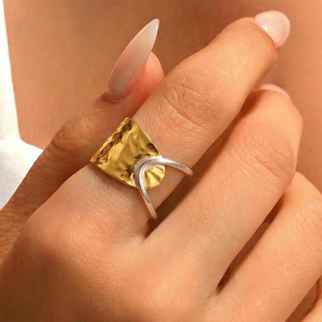 Asymmetrical Texture Design Adjustable Gold-Plated Stainless Steel Open Ring