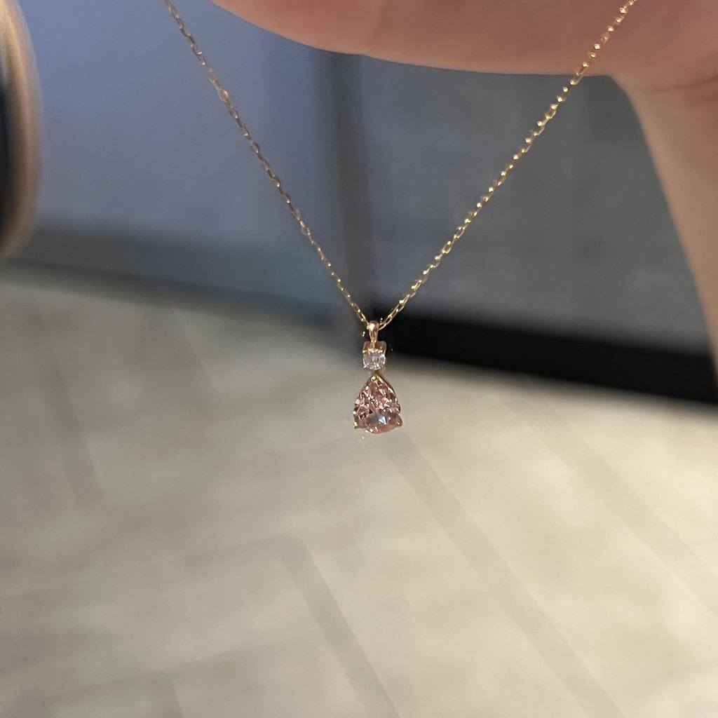 Moon Goddess Tears Ultra-glitter Pink Diamond Waterdrop Necklace for Women, Light Luxury, Delicate, Niche Collarbone Chain