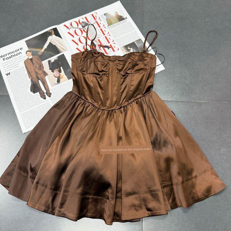 

Export a **R Acetate Texture High-Grade Satin Slippery Material Fishbone Satin Ballet Skirt Sling Dress Dress Dark Curry Sling Dress S